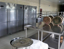 大型廚房設備廠家告訴你商用廚房裝修的影響以及廚房空間的利用方法